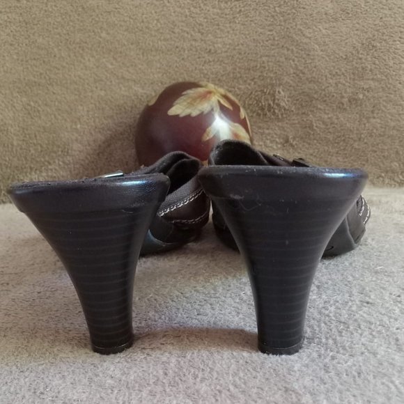 Aerosoles | Brown Slip On Sandals - Picture 4 of 6